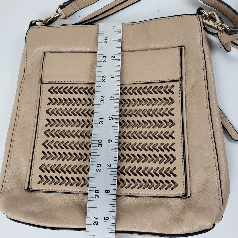 Tommy‎ Bahama Tan Leather Laser Cut Chevron Crossbody Bag Gold Hardware Charm